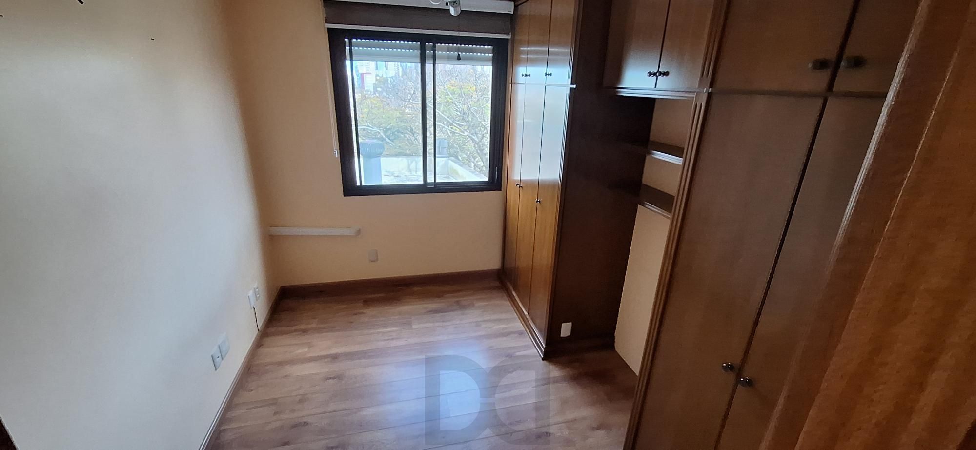 LINDO APARTAMENTO COM VISTAS NA MELHOR LOCALIZAÇÃO DO BAIRRO PETRÓPOLIS — foto 25