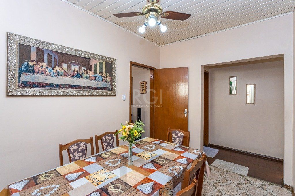 Casa para Venda - 143.32m², 3 dormitórios, sendo 1 suites, 5 vagas - Parque Santa Fé — foto 8