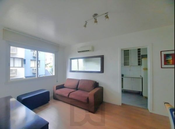 Apartamento de 2 dormitórios e vaga no bairro Boa Vista — foto 4