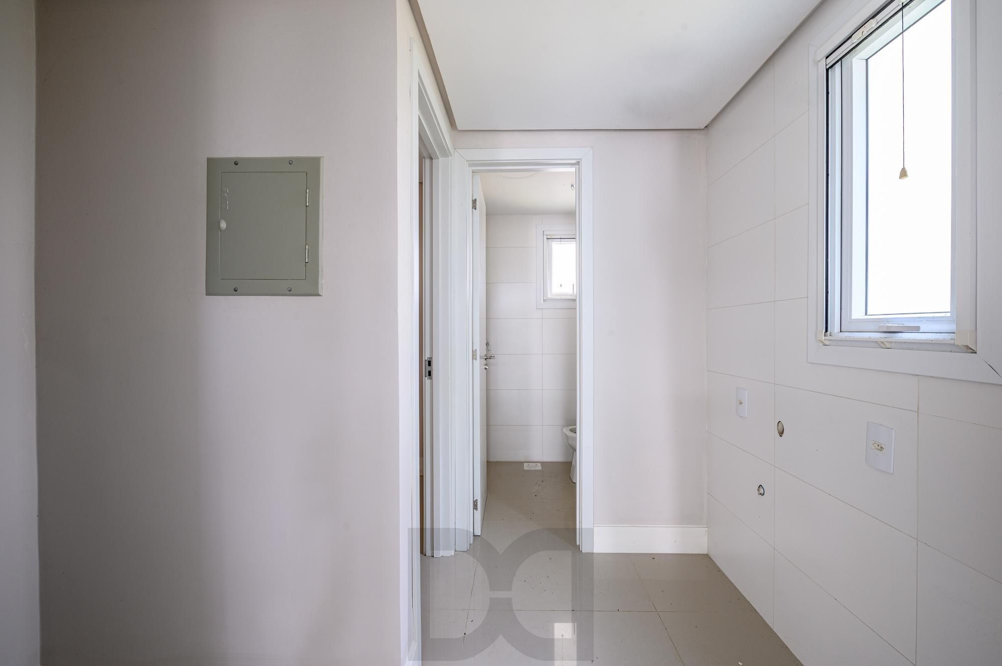 Sobrado em condomínio no bairro Tristeza de 3 dormitórios / suítes e 2 vagas — foto 10