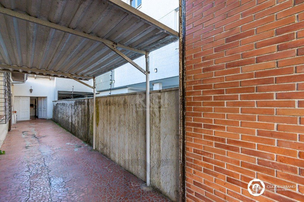 Casa para Venda de 3 dormitórios, no bairro Petrópolis — foto 50
