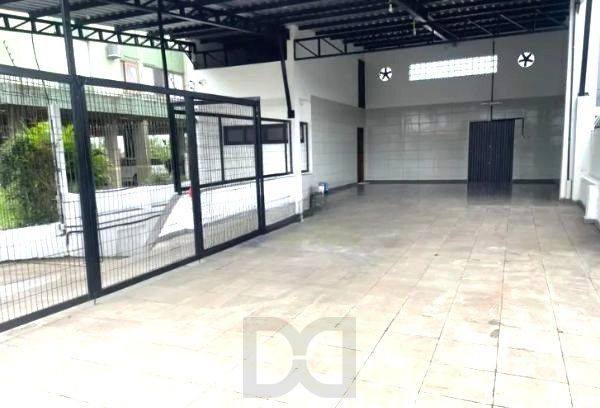 Prédio comercial no bairro Vila Jardim com 550m² — foto 2
