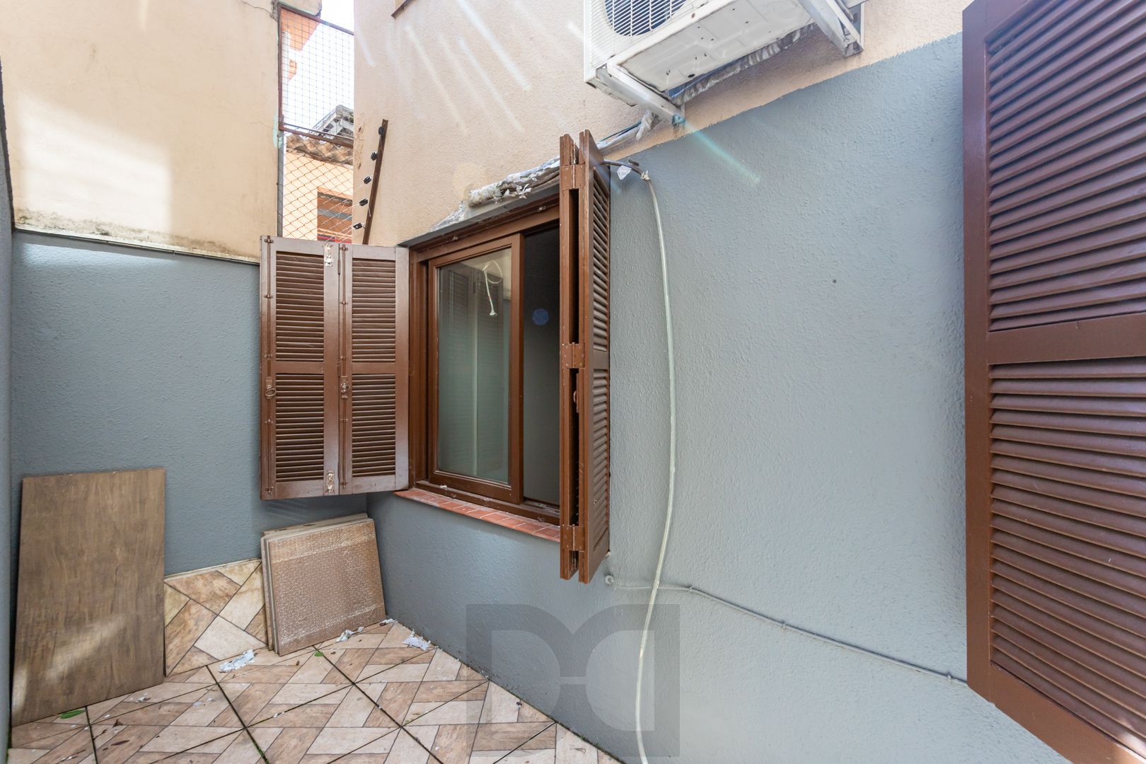Apartamento Garden térreo no bairro Menino Deus de 1 dormitório DESOCUPADO — foto 24