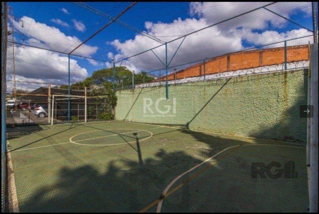 Casa em condomínio no Sarandi de 2d vaga e infra — foto 12
