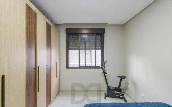Apartamento no bairro Vila Ipiranga de 2 dormitórios e vaga — foto 11