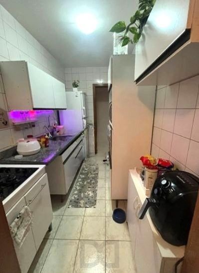 Apartamento na Cavalhada de 2 dormitórios e vaga — foto 12
