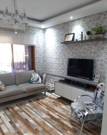 Sobrado triplex no Partenon de 3 dormitórios e 2 vagas — foto 2