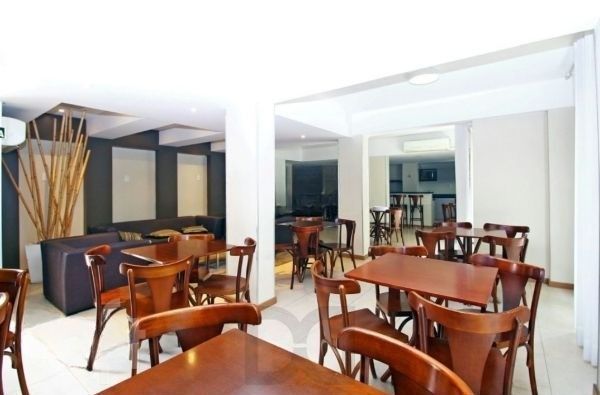 Apartamento de 2 dormitórios vaga e infra no bairro Camaquã — foto 30