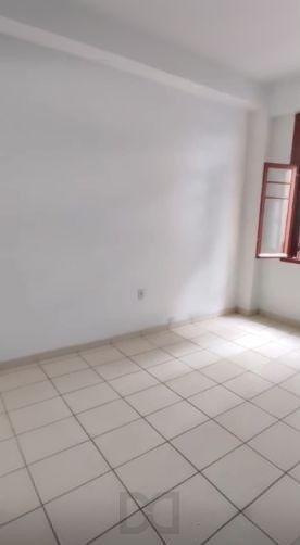 Apartamento no Centro de 3 dormitórios e dependência DESOCUPADO — foto 12