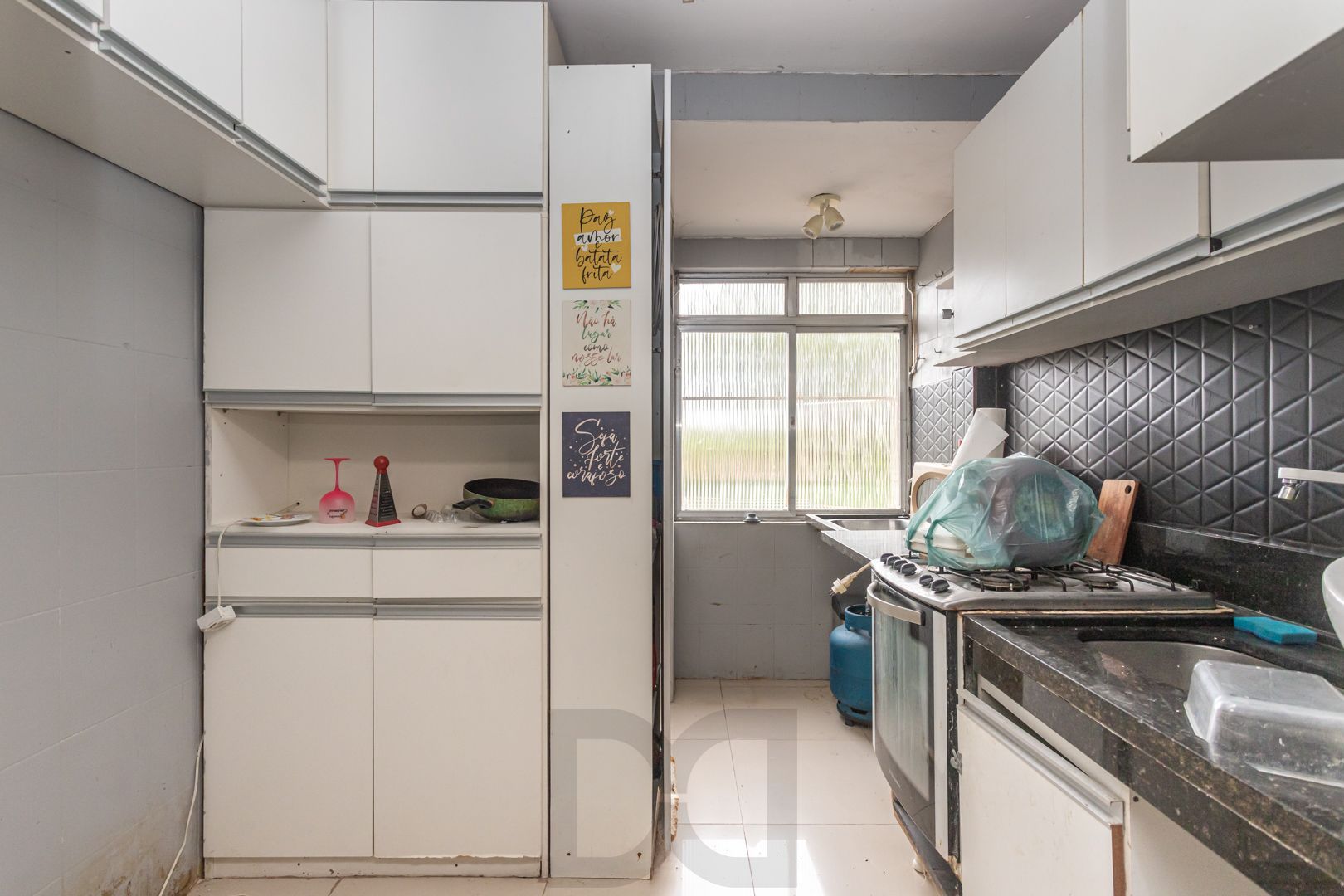 Apartamento no bairro Teresópolis de 3 dormitórios e vaga rotativa DESOCUPADO — foto 5