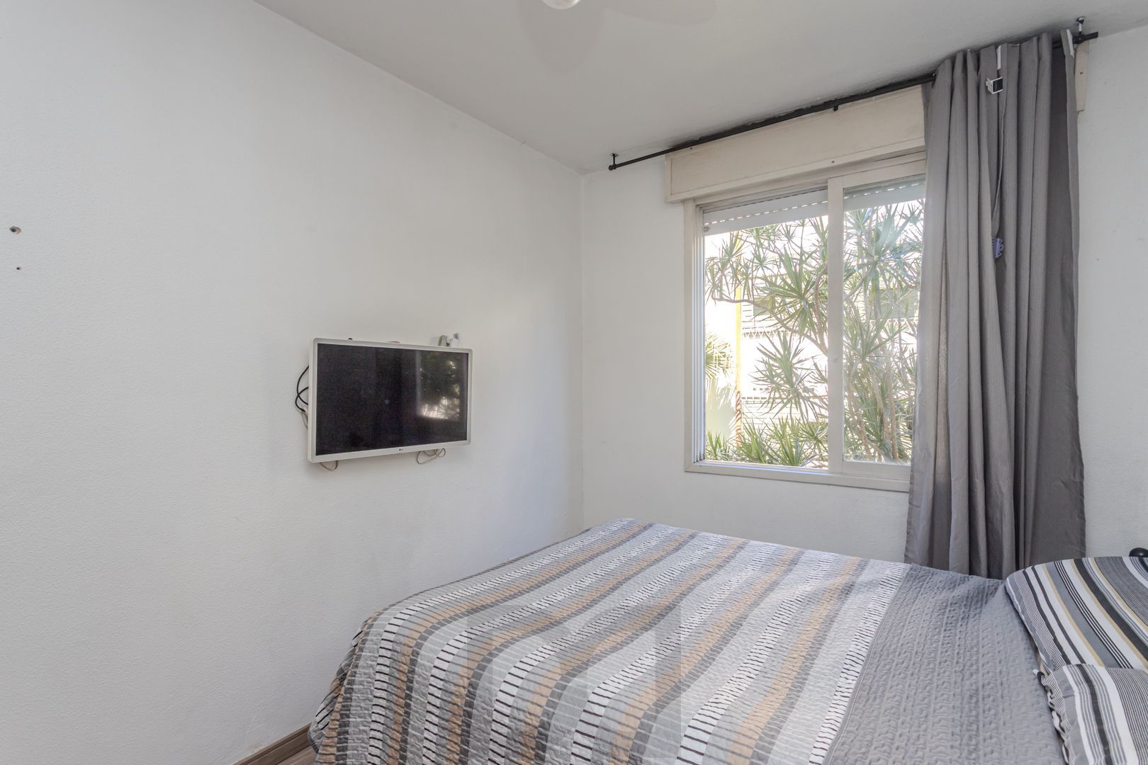 Apartamento de 2 dormitórios e *vaga no bairro Cavalhada — foto 7