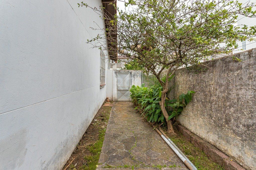 Casa no bairro Petrópolis de 3 dormitórios — foto 31