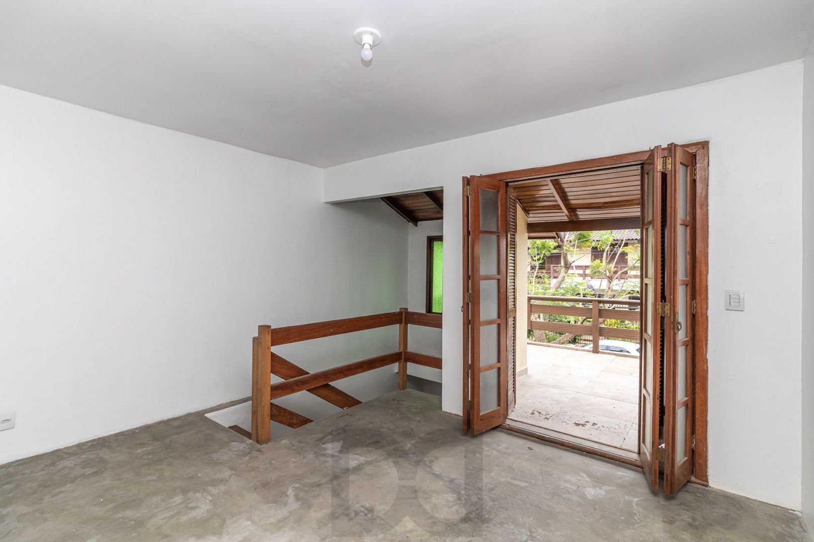 Casa no bairro Sarandi com 4 dormitórios e 4 vagas — foto 5