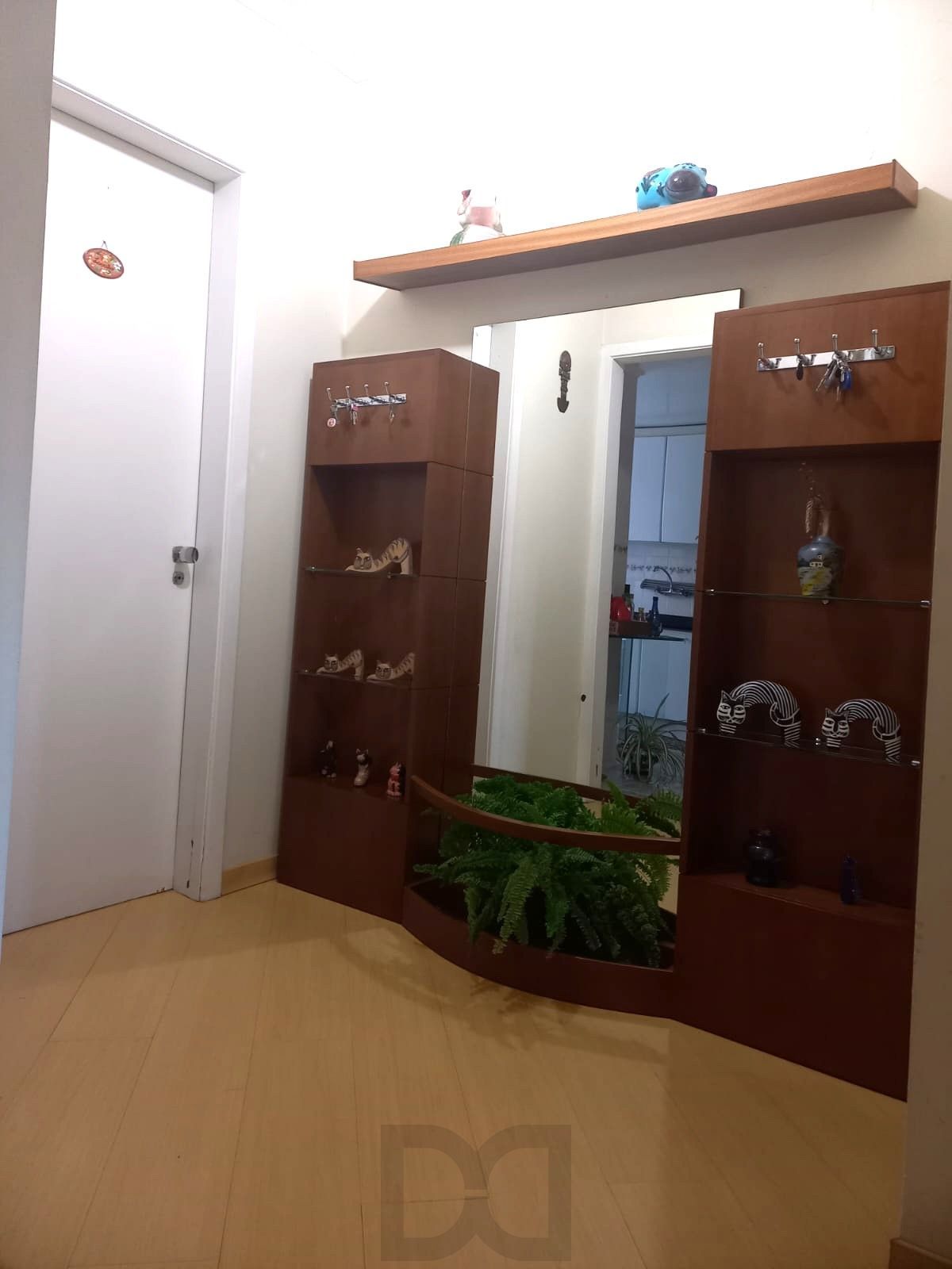 Apartamento no Menino Deus de 2 dormitórios e vaga DESOCUPADO — foto 5