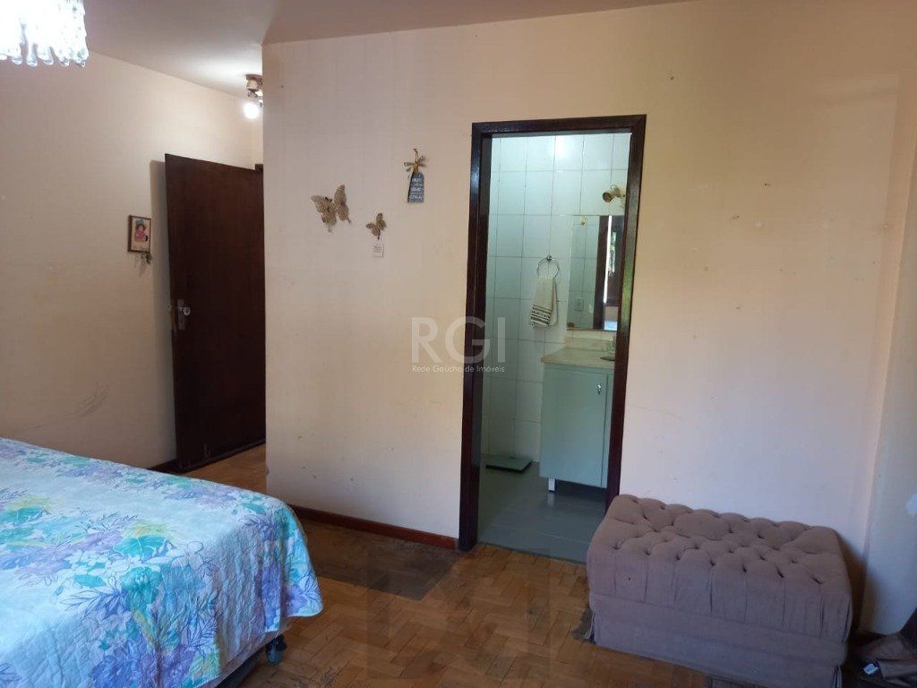 Casa para Venda de 3 dormitórios 6 vagas no bairro Chácara das Pedras — foto 11