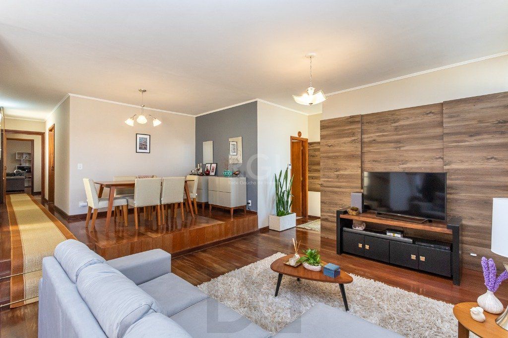 Casa no bairro Petrópolis de 3 dormitórios — foto 6