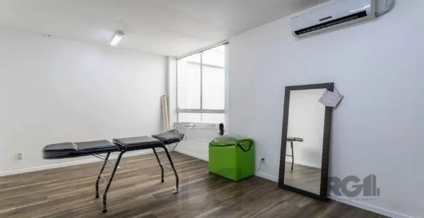 Casa no bairro Petrópolis de 3 dormitórios e 4 vagas — foto 7