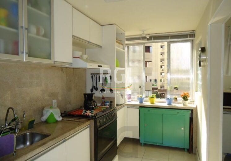 Cobertura para Venda - 255.99m², 5 dormitórios, sendo 1 suites, 2 vagas - Menino Deus — foto 13