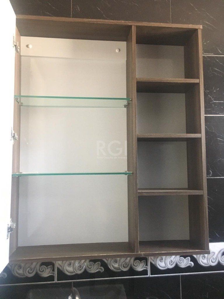 Apartamento 01 dormitório, no bairro Rubem Berta, em Porto Alegre - RS. — foto 21