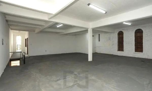 Prédio comercial no bairro Vila Jardim com 550m² — foto 49