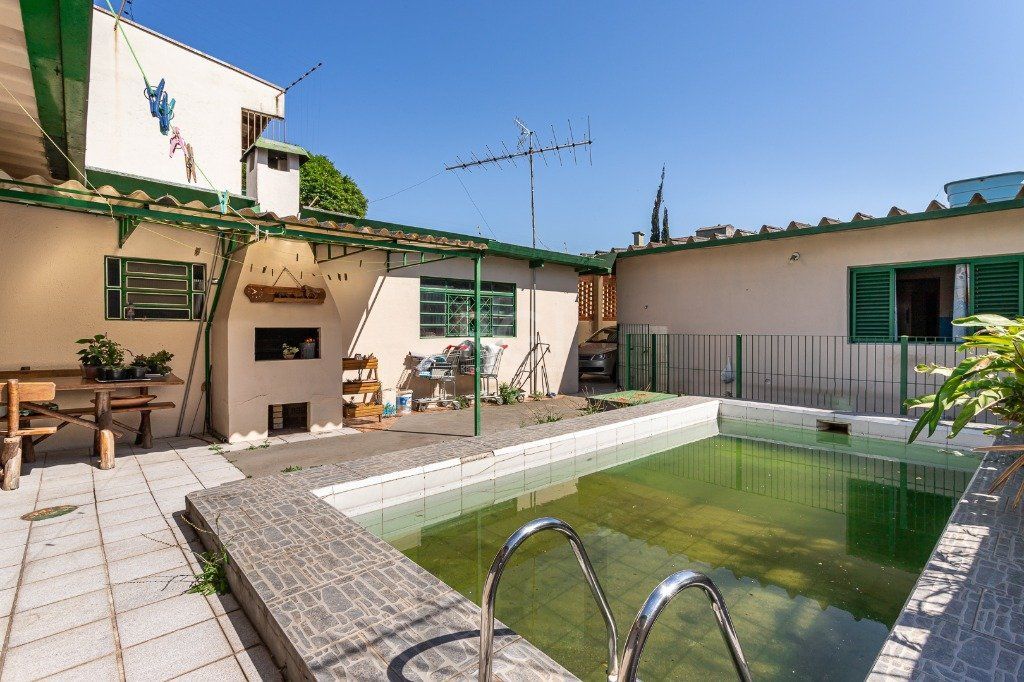 Casa para Venda - 143.32m², 3 dormitórios, sendo 1 suites, 5 vagas - Parque Santa Fé — foto 1