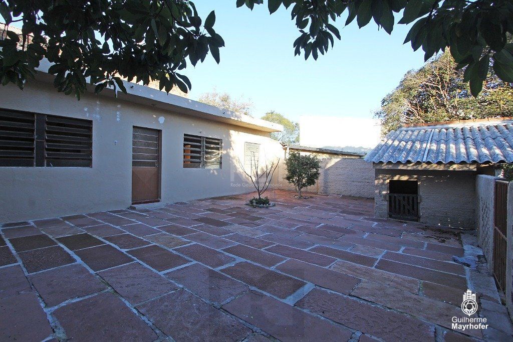 Casa no bairro Cavalhada de 3 dormitórios e amplo pátio — foto 26