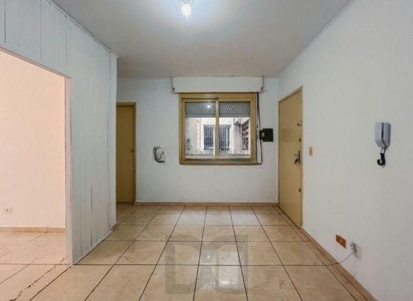 Apartamento no Cristo Redentor de 1 dormitório - térreo com pátio e vaga DESOCUPADO — foto 7