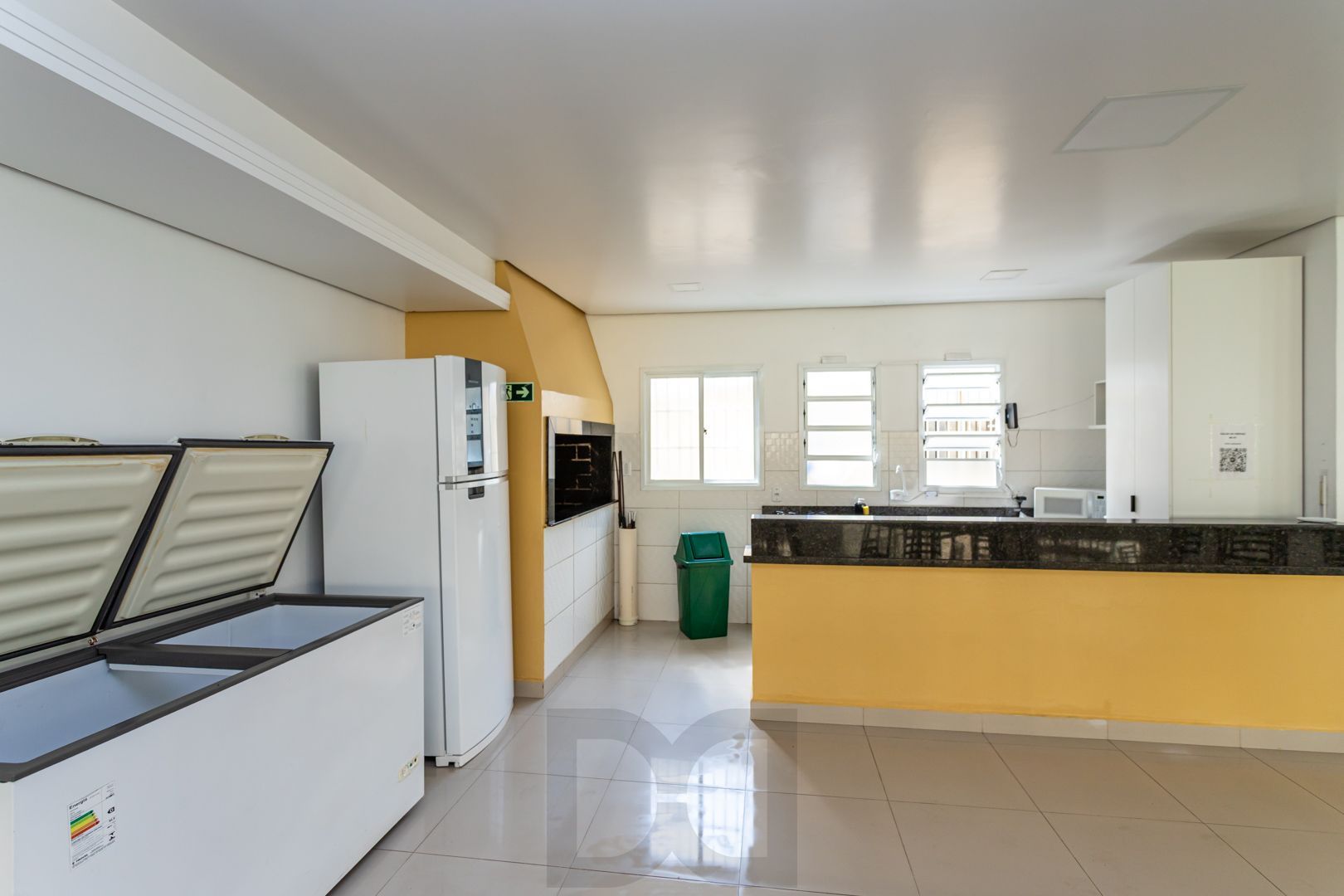 Apartamento no Humaitá de 2 dormitórios DESOCUPADO — foto 29