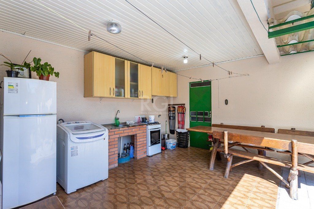 Casa para Venda - 143.32m², 3 dormitórios, sendo 1 suites, 5 vagas - Parque Santa Fé — foto 28