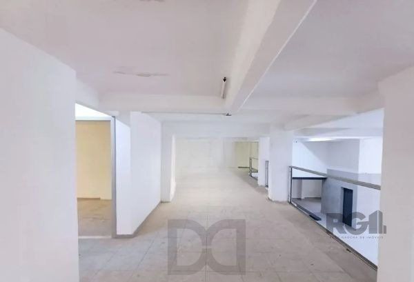 Libertas imobiliária aluga loja na Av. Assis Brasil com 530m²-Passo D`areia — foto 13