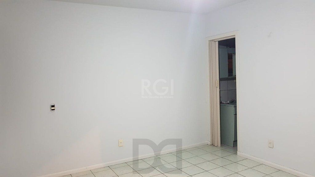 Apartamento JK no Centro Desocupado — foto 3