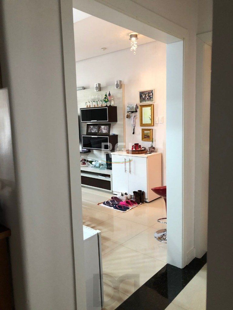 Apartamento para Venda - 80m², 2 dormitórios, 1 vaga - Menino Deus — foto 13
