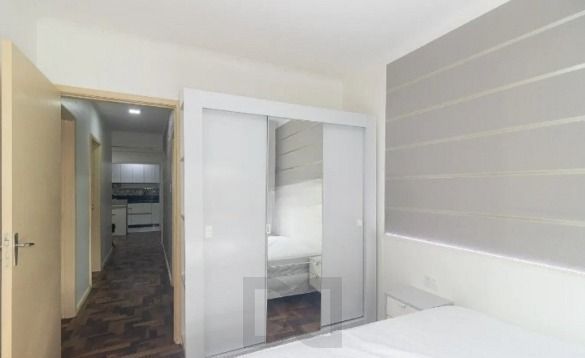 Apartamento na Azenha de 3 dormitórios térreo DESOCUPADO — foto 14