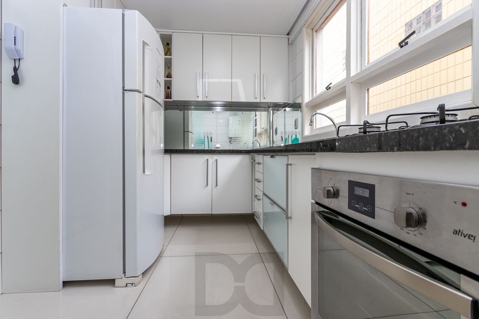 Apartamento de 2 dormitórios e vaga no bairro Santana DESOCUPADO — foto 21