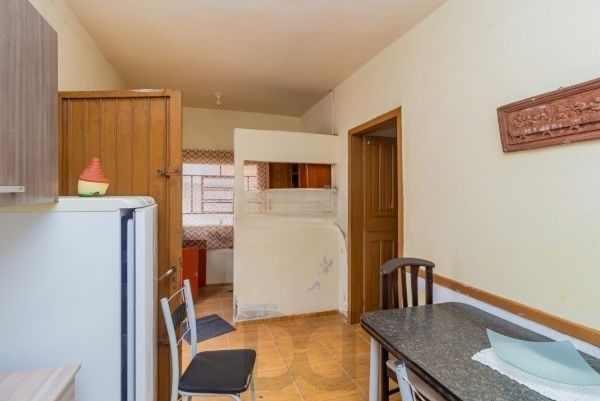 Casa / Terreno com 3 casas de alvenaria no bairro Morro Santana — foto 15