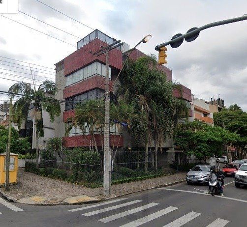 Cobertura no bairro Petrópolis de 2 dormitórios 2 vagas e piscina — foto 28