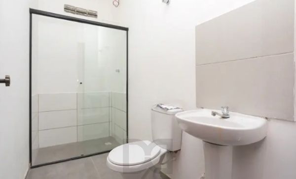 Prédio comercial no bairro Vila Jardim com 550m² — foto 44