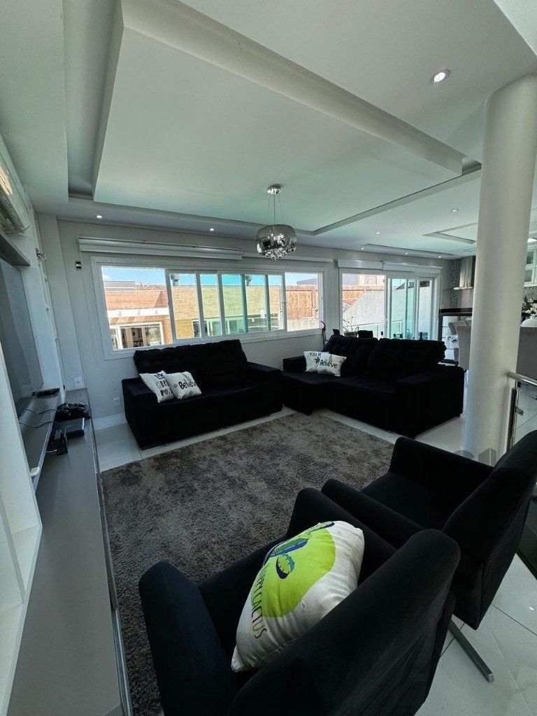 Casa de altíssimo padrão na zona norte de Porto Alegre. — foto 11