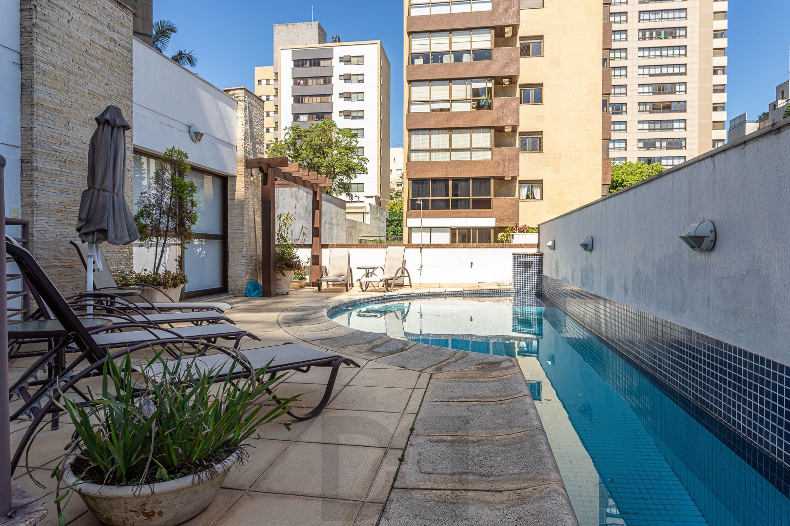 Apartamento no bairro Mont Serrat de 2 suítes e 2 vagas DESOCUPADO — foto 35