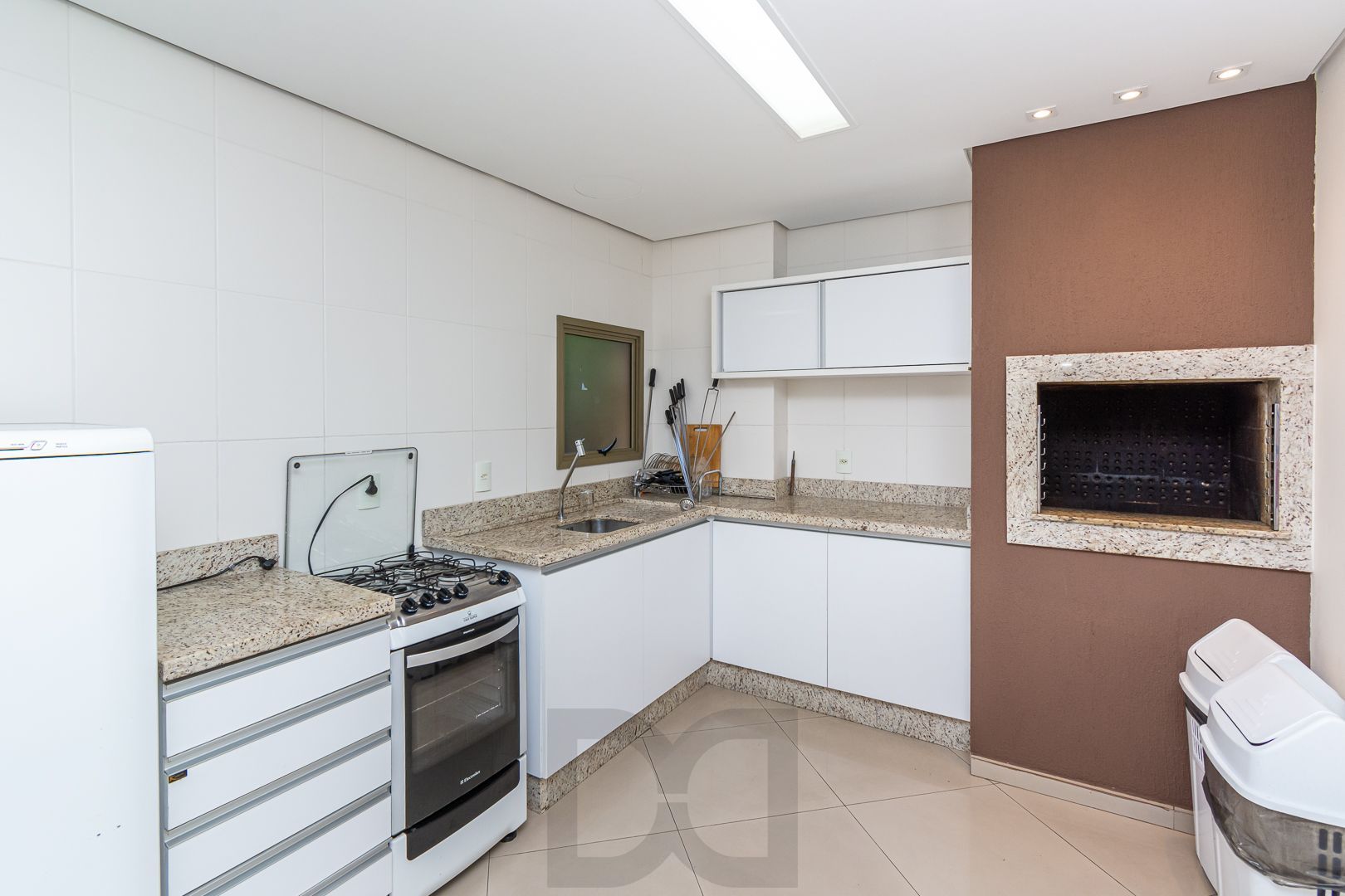 Apartamento 2D Mobiliado — foto 33