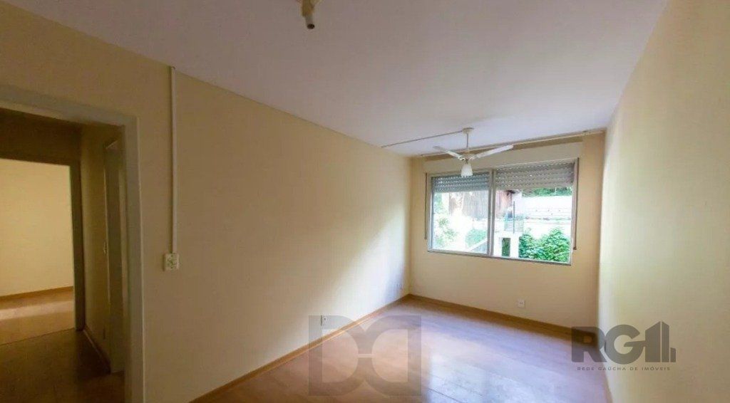 Venda 2 Dormitórios com Suíte — foto 1