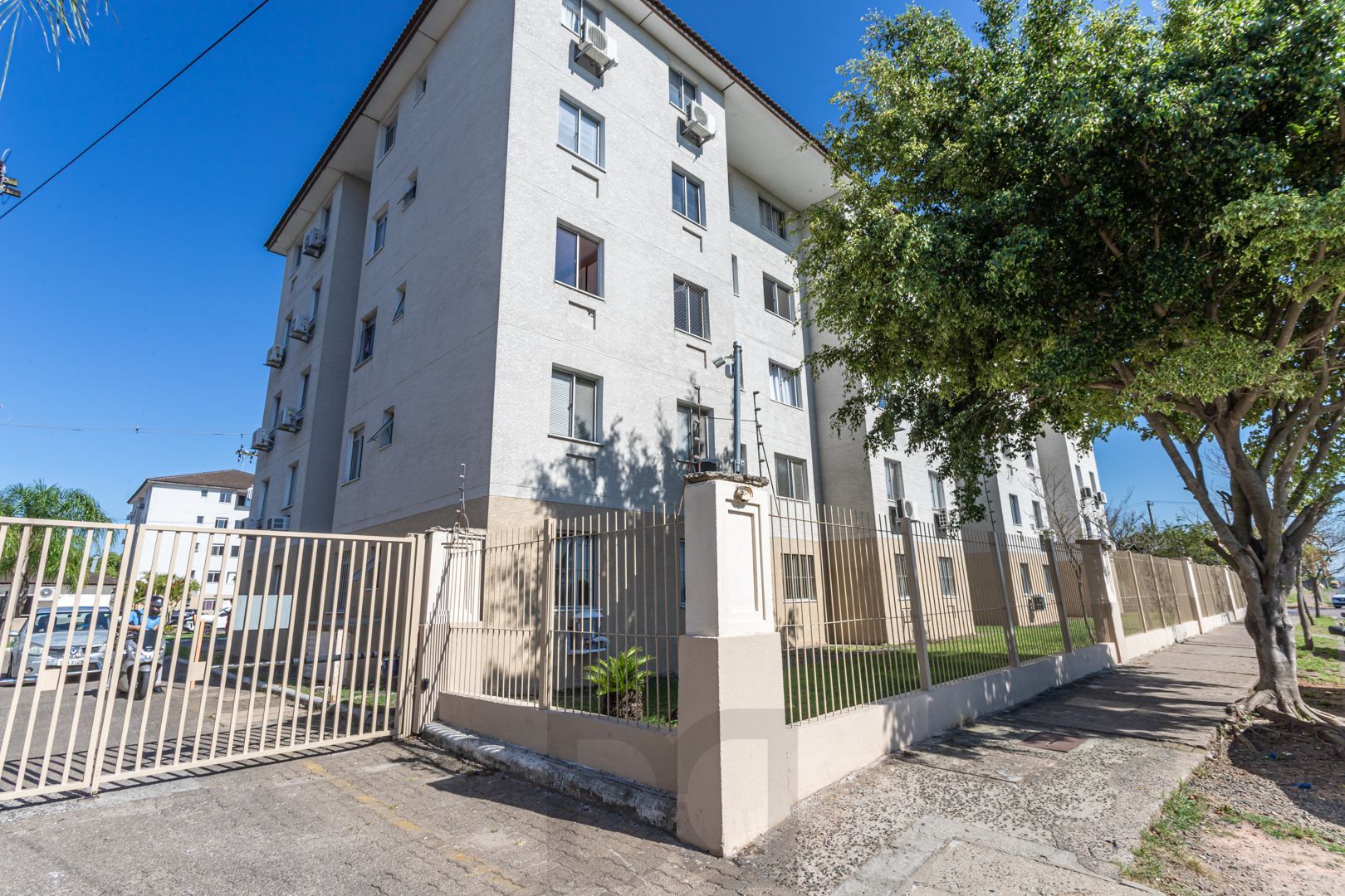 Apartamento no Sarandi de 2 dormitórios vaga e infra MOBILIADO E DESOCUPADO — foto 34