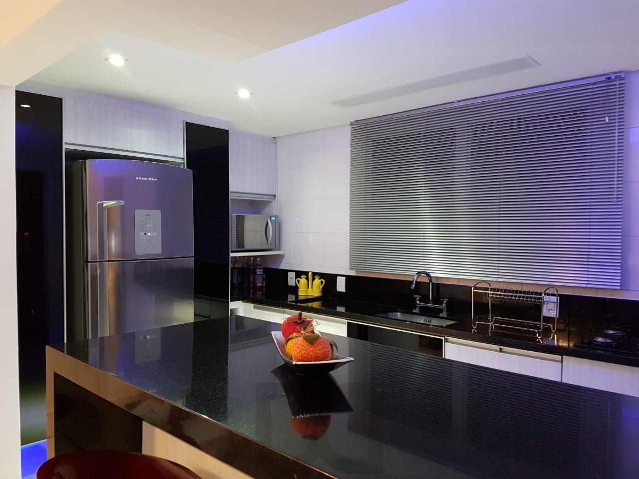 Apartamento 2 dormitórios todo mobiliado Jardim Planalto — foto 9