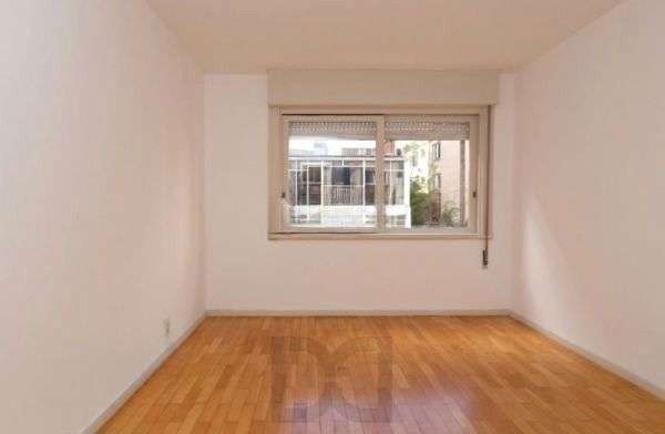 Apartamento no Centro de 1 dormitório DESOCUPADO — foto 1
