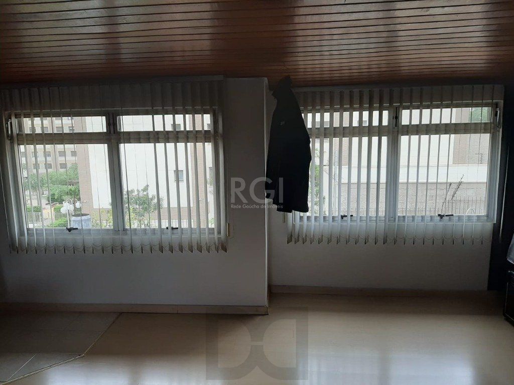 Casa Condominio para Venda - 129.58m², 3 dormitórios, sendo 1 suites, 4 vagas - Cavalhada — foto 10