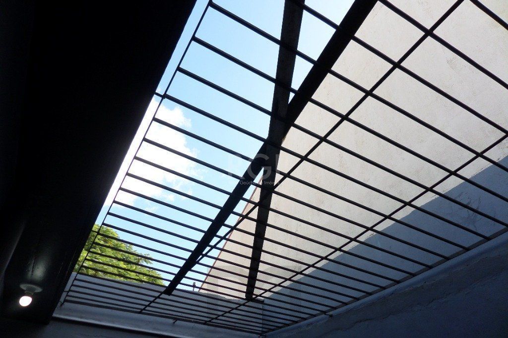 Casa no bairro Jardim Botânico de 3 dormitórios e 2 vagas — foto 13