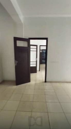 Apartamento no Centro de 3 dormitórios e dependência DESOCUPADO — foto 31