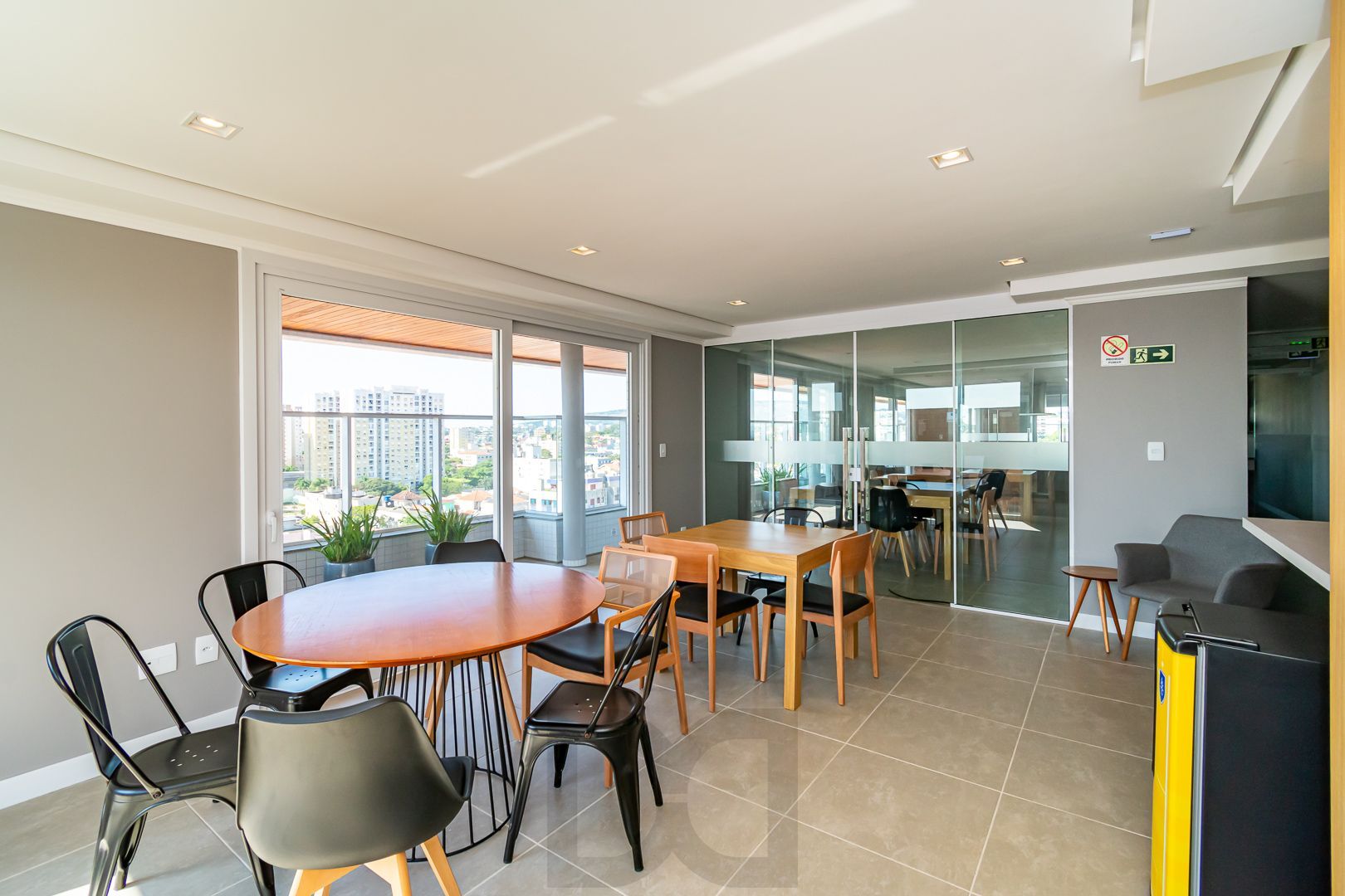 Apartamento 3 Dormitórios 2 vagas depósito DESOCUPADO — foto 15