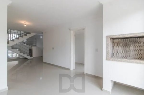 Casa sobrado para Venda de 3 dormitórios e 4 vagas no Jardim Sabará — foto 4