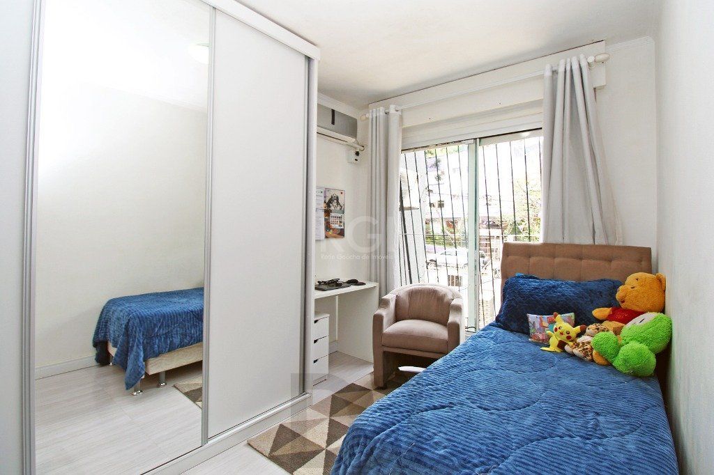 Apartamento de 3 dormitórios e vaga no bairro Petrópolis — foto 15